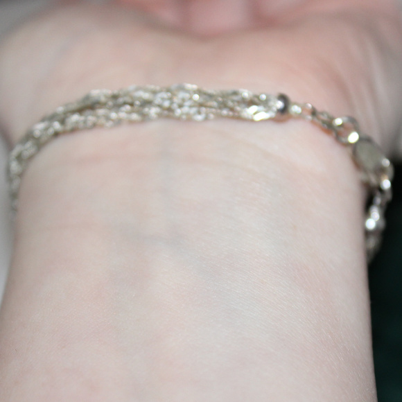 Vintage Silver Tone Bracelet - Picture 2 of 3